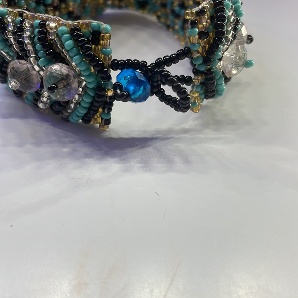 Beaded Bracelet - Picture 4 of 4